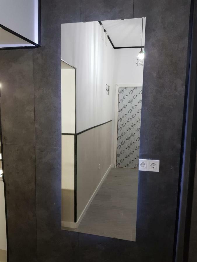 Estudio Calle Mayor Appartement Madrid Buitenkant foto